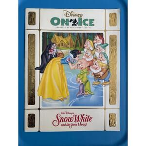 Walt Disney's World on Ice "Snow White and the Seven Dwarfs" Program 1994-2001